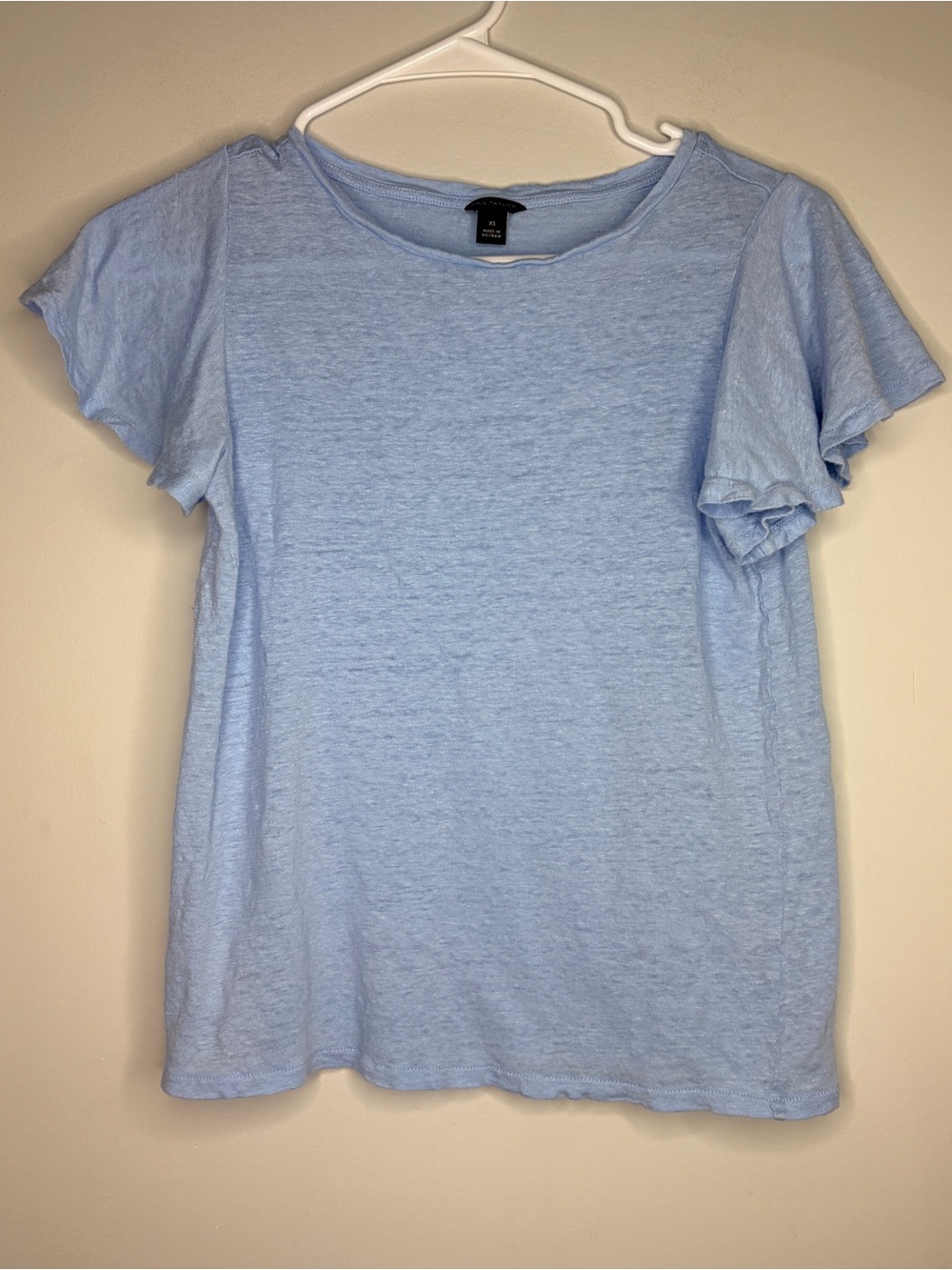 Ann Taylor 100% Linen Slub Light Blue Flutter Short Sleeve Crewneck Tee